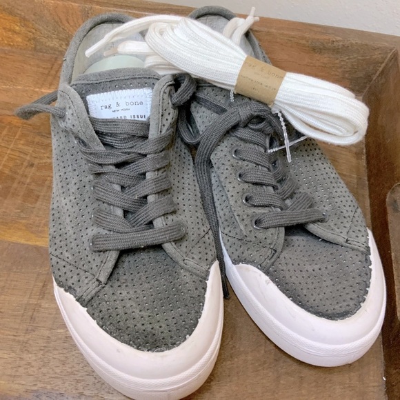 NWOT 🤩 RAG AND BONE Standard Issue Suede Perforated Sneaker *** Sz 37 euro US 7 - Picture 3 of 10